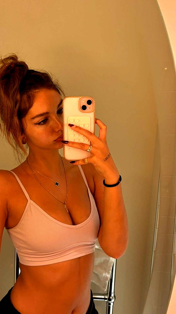 joell_perry image ~ Altpins