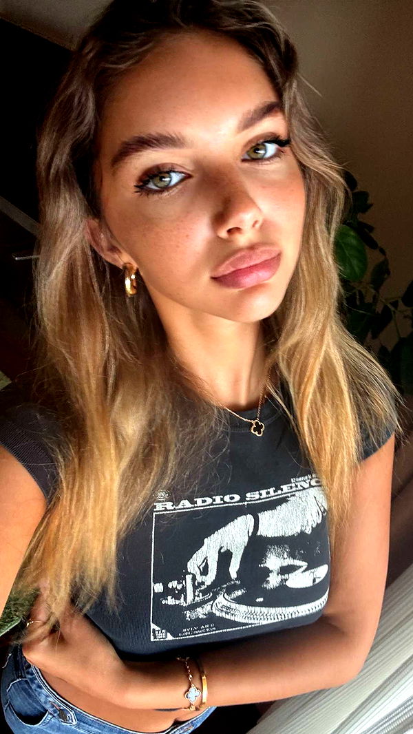 joell_perry image ~ Altpins