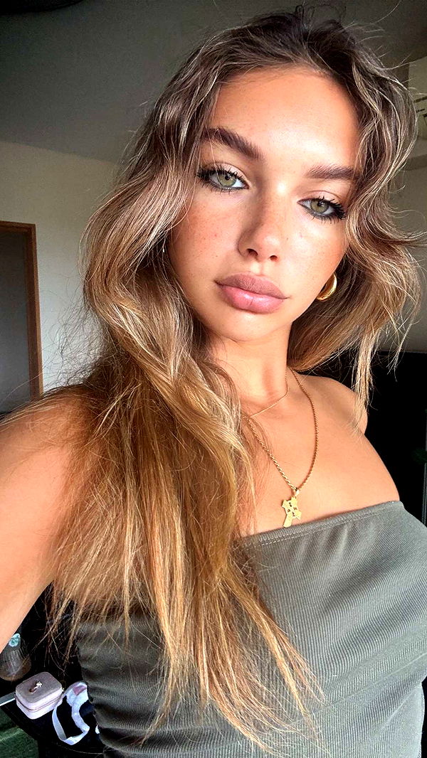 joell_perry image ~ Altpins