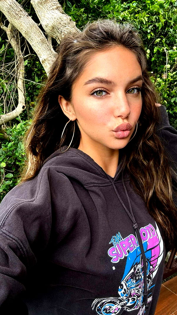 joell_perry image ~ Altpins