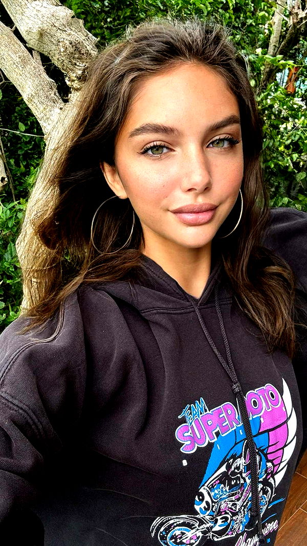 joell_perry image ~ Altpins