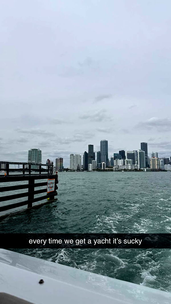 julia.filippo image ~ Altpins