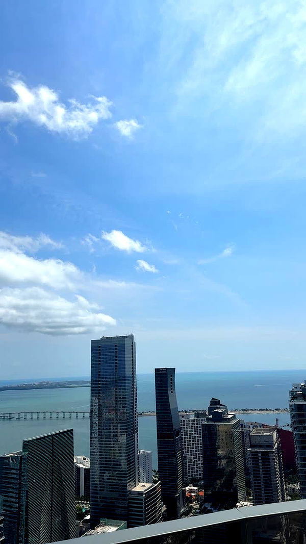 julia.filippo image ~ Altpins