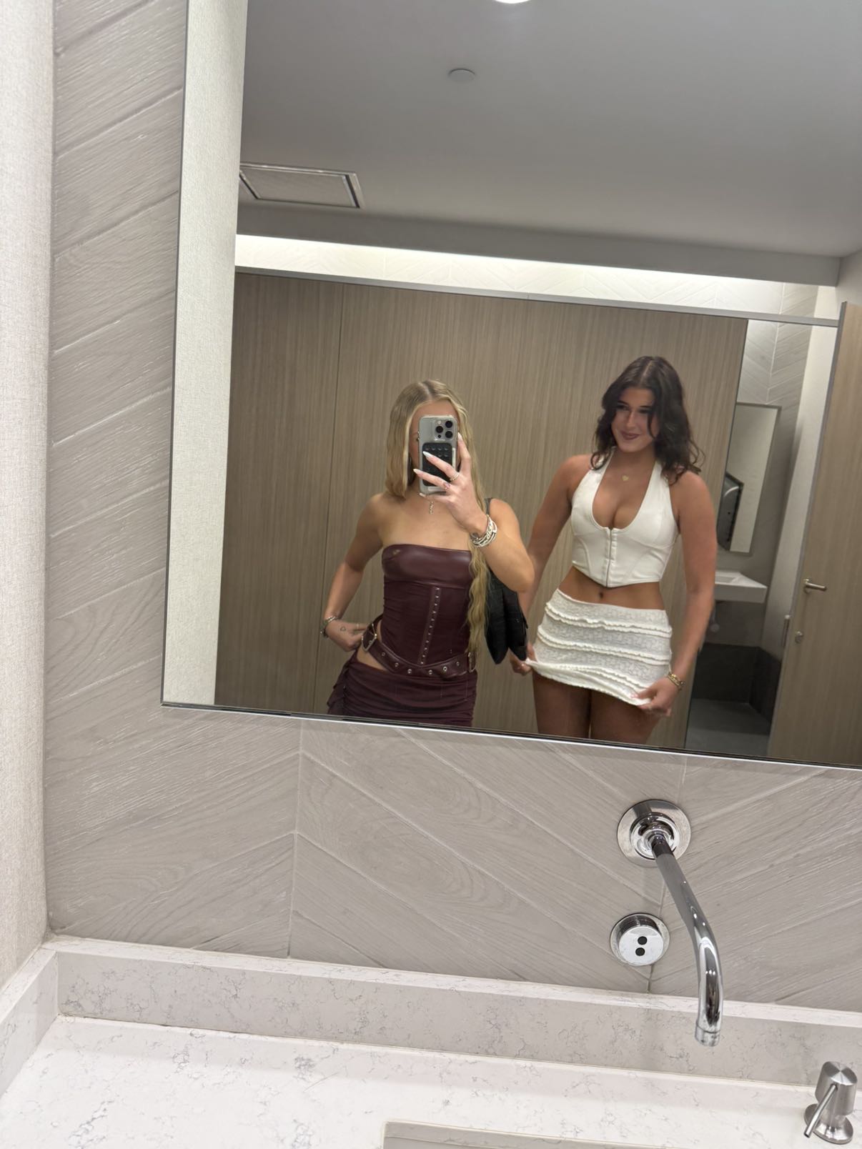 julia.filippo snapchat image archive image