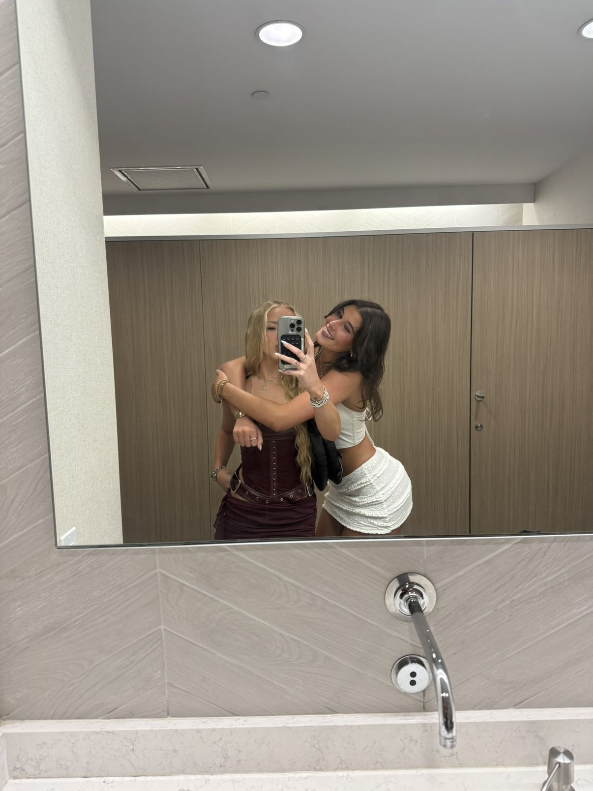 julia.filippo snapchat image archive image