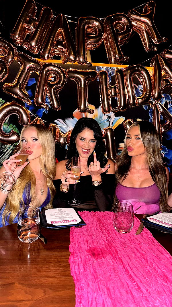 julia.filippo image ~ Altpins