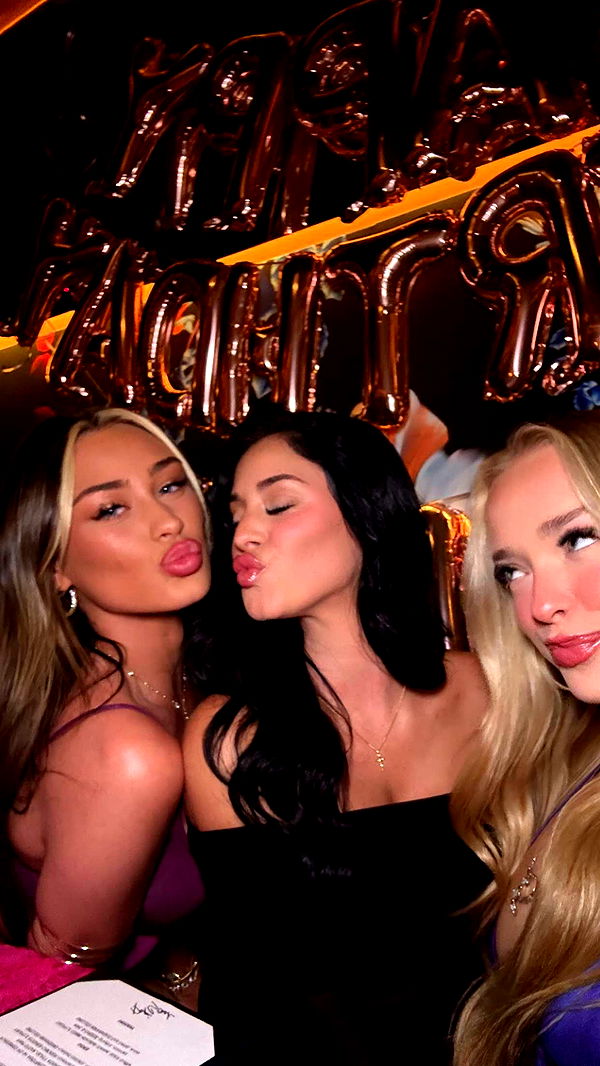 julia.filippo image ~ Altpins