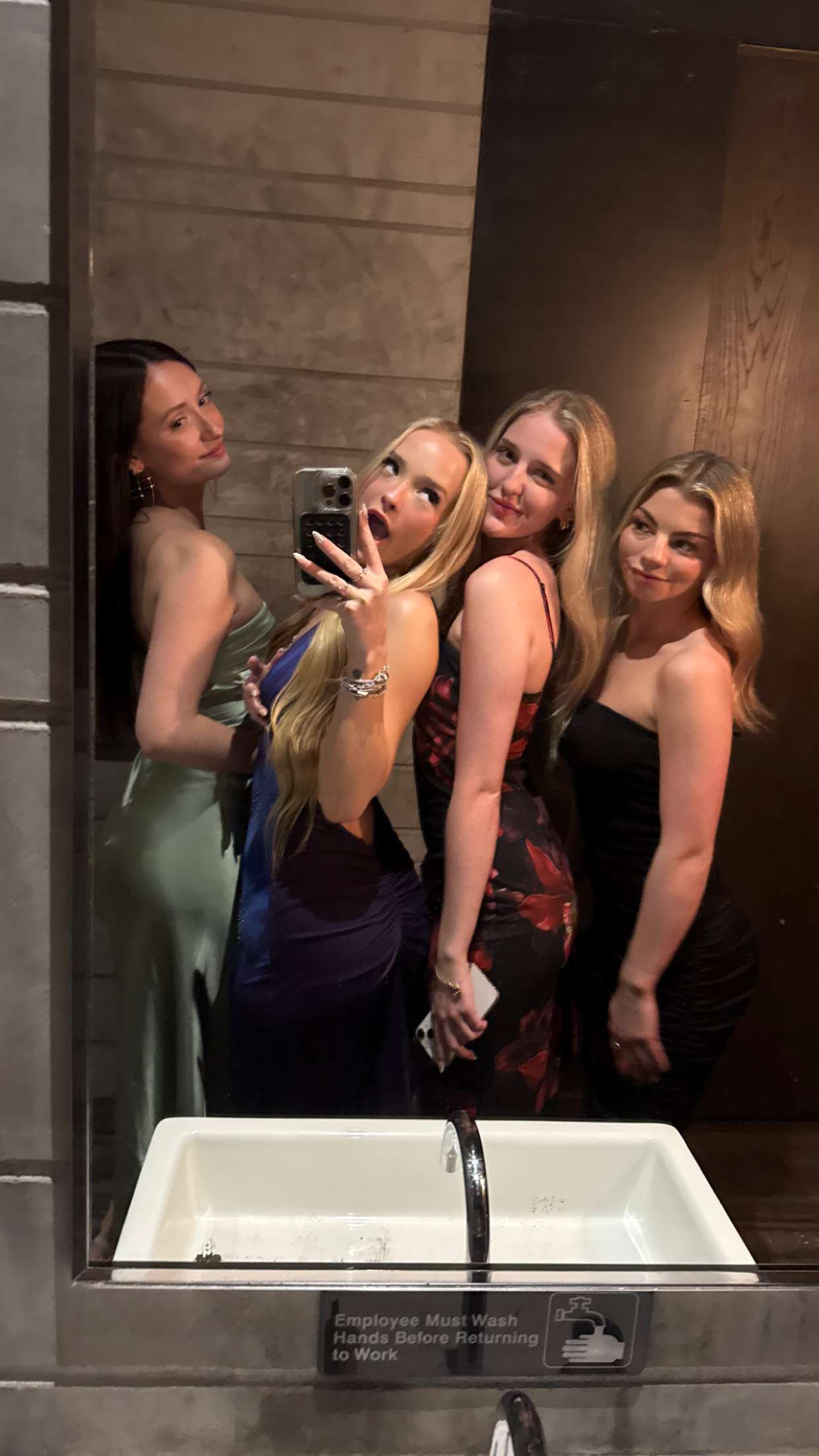 julia.filippo snapchat image archive image