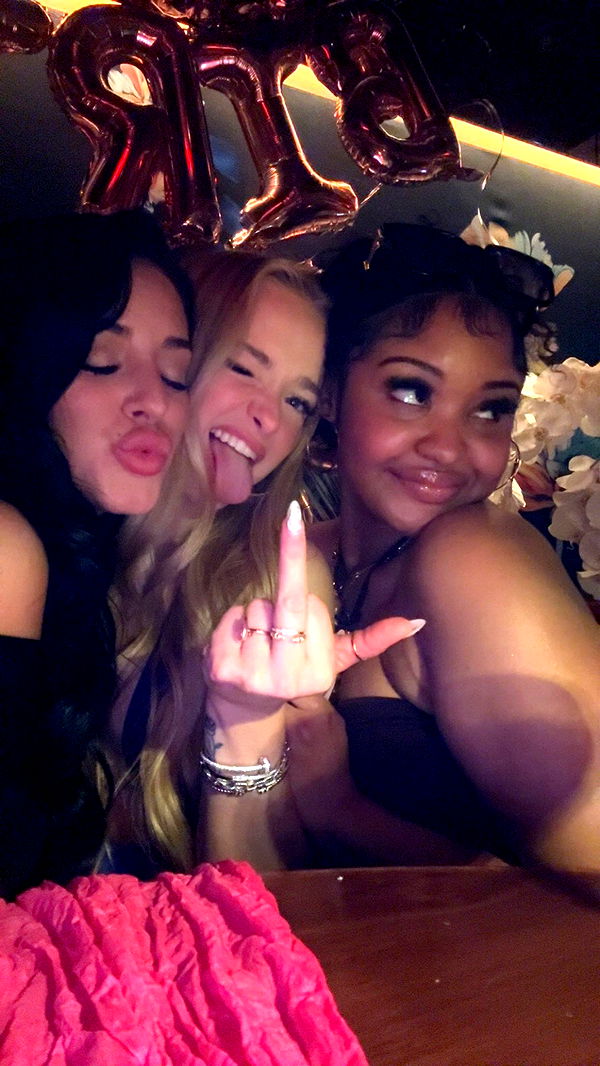 julia.filippo image ~ Altpins