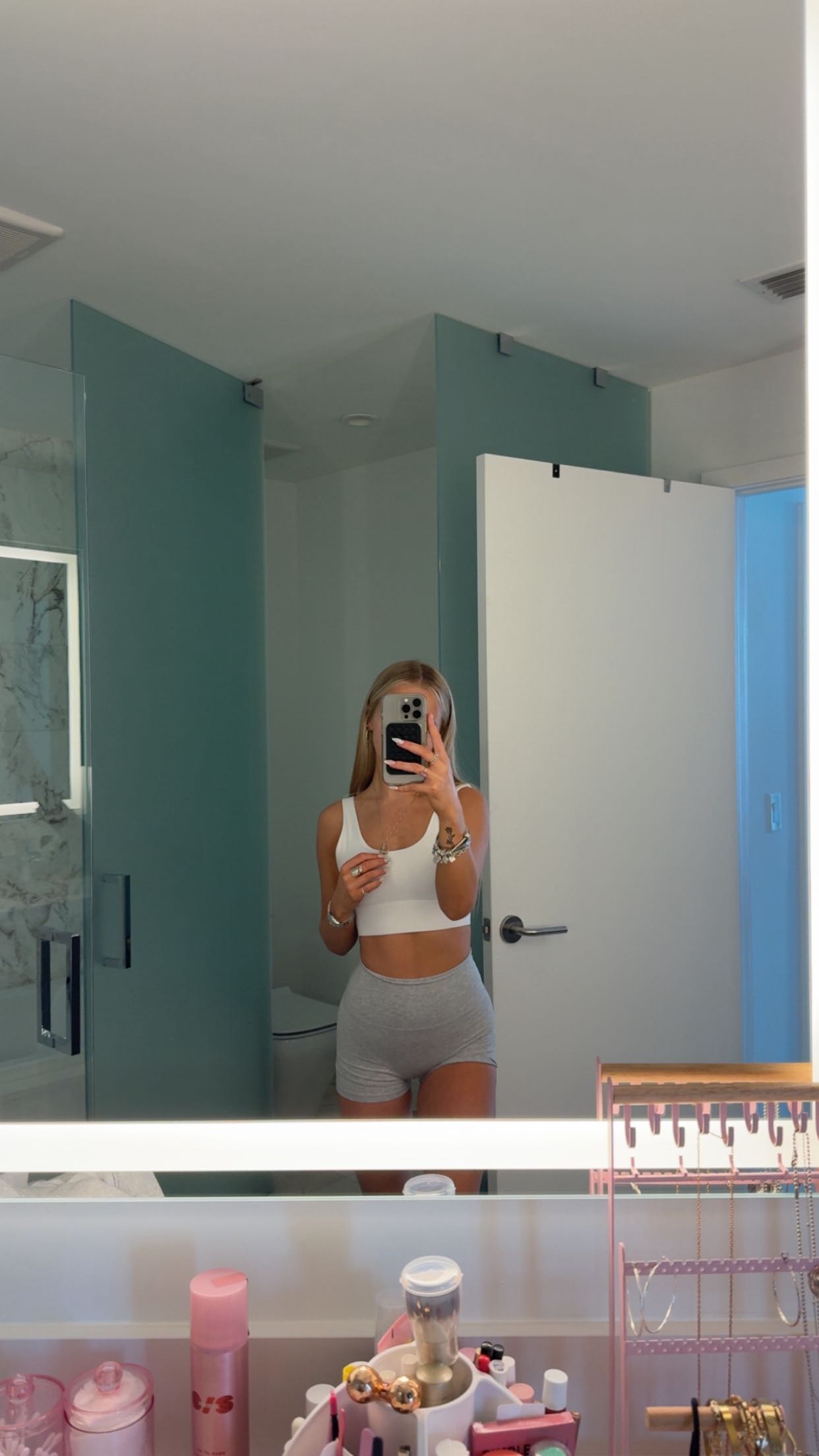 julia.filippo snapchat image archive image