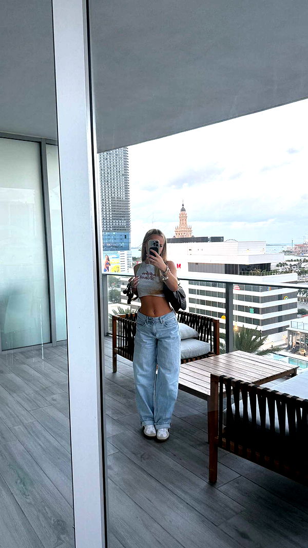 julia.filippo image ~ Altpins