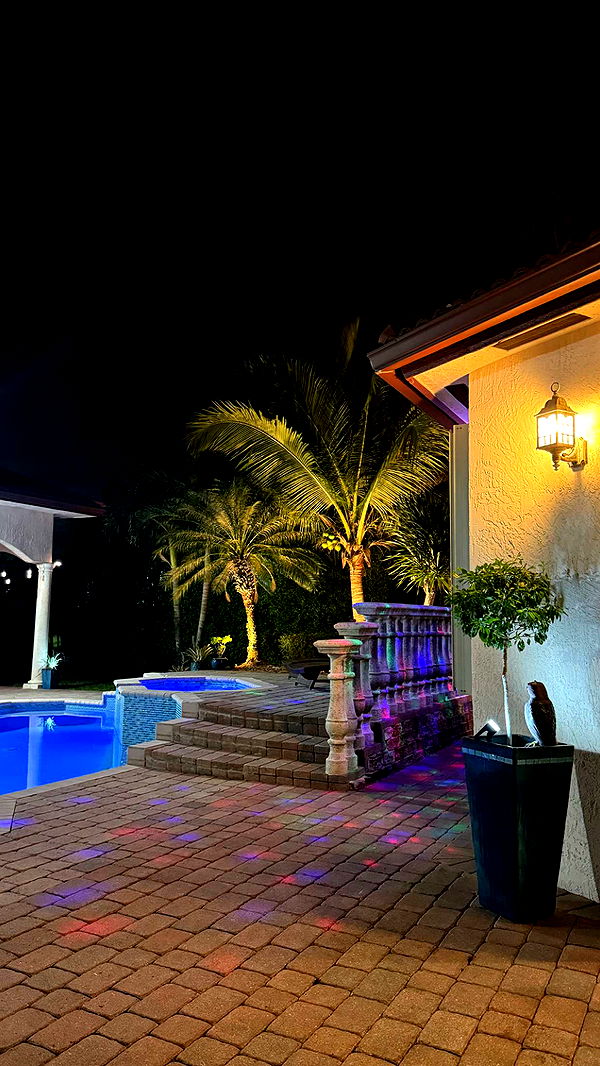 julia.filippo image ~ Altpins