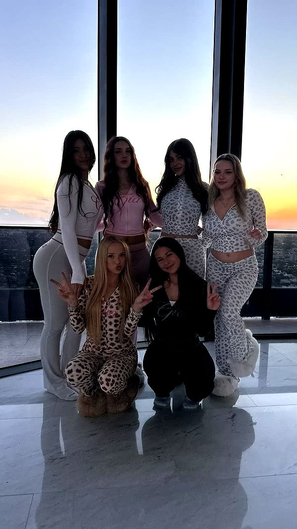 julia.filippo image ~ Altpins