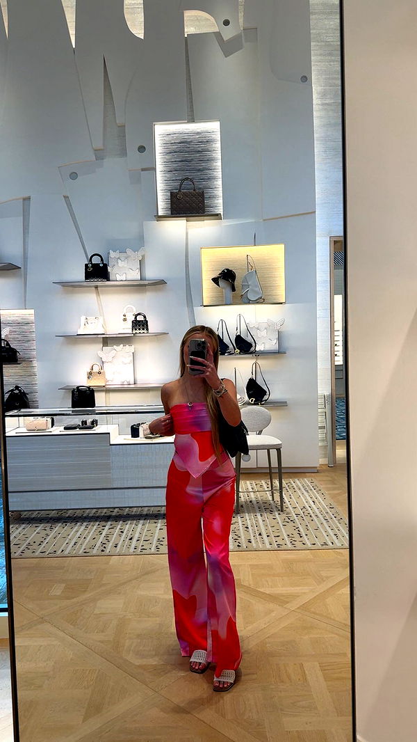 julia.filippo image ~ Altpins