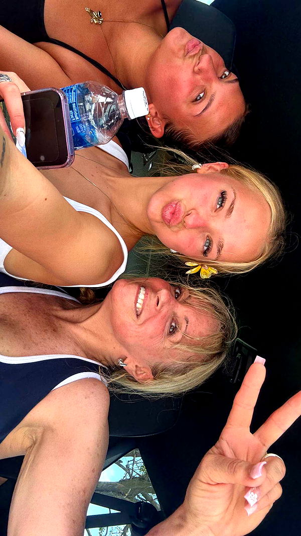 julia.filippo image ~ Altpins