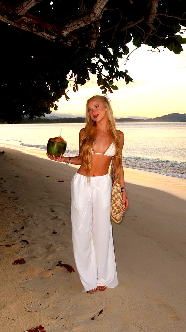 julia.filippo image ~ Altpins