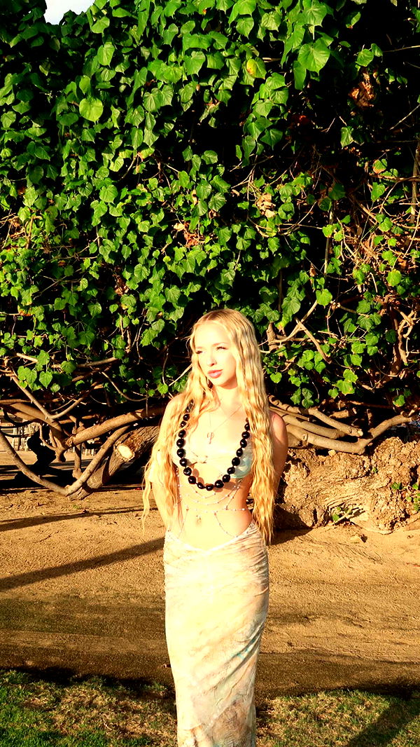 julia.filippo image ~ Altpins