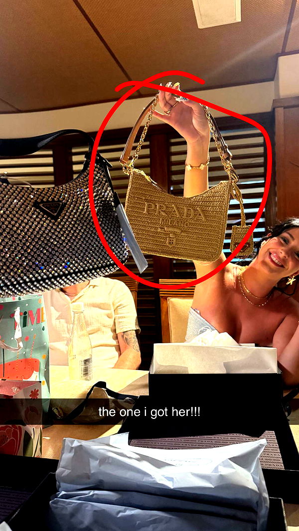 julia.filippo image ~ Altpins