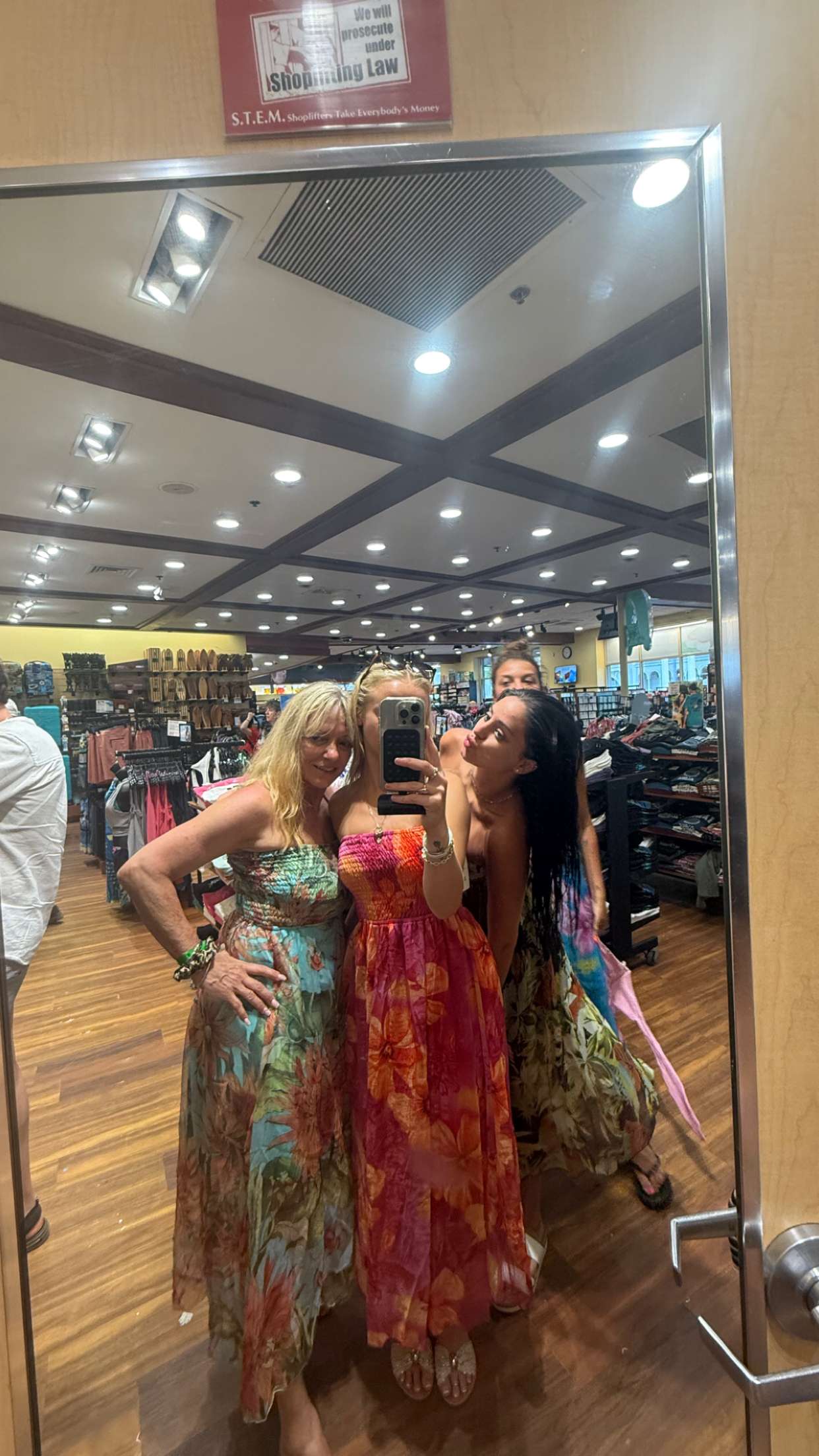 julia.filippo snapchat image archive image