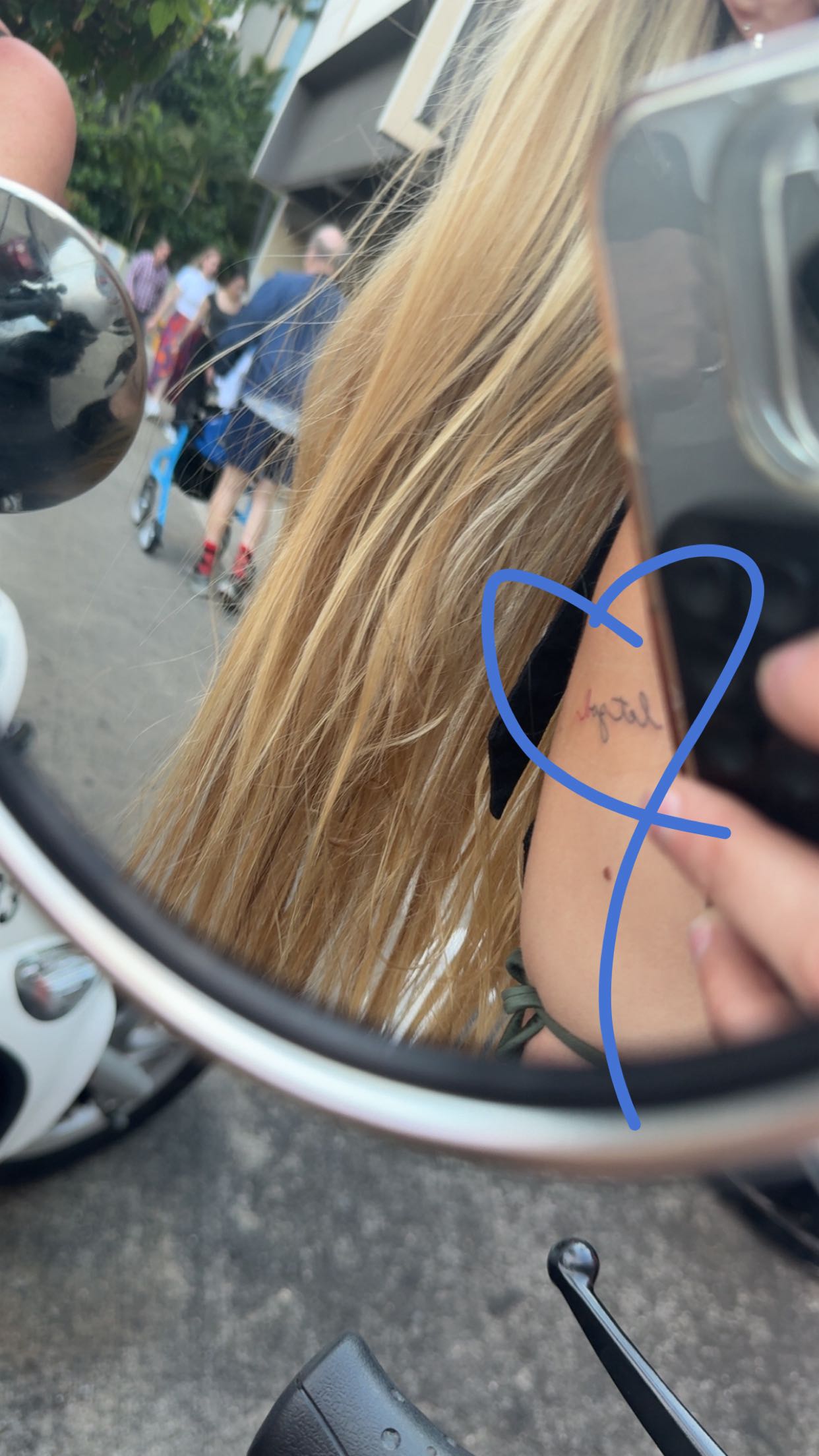 julia.filippo snapchat image archive image