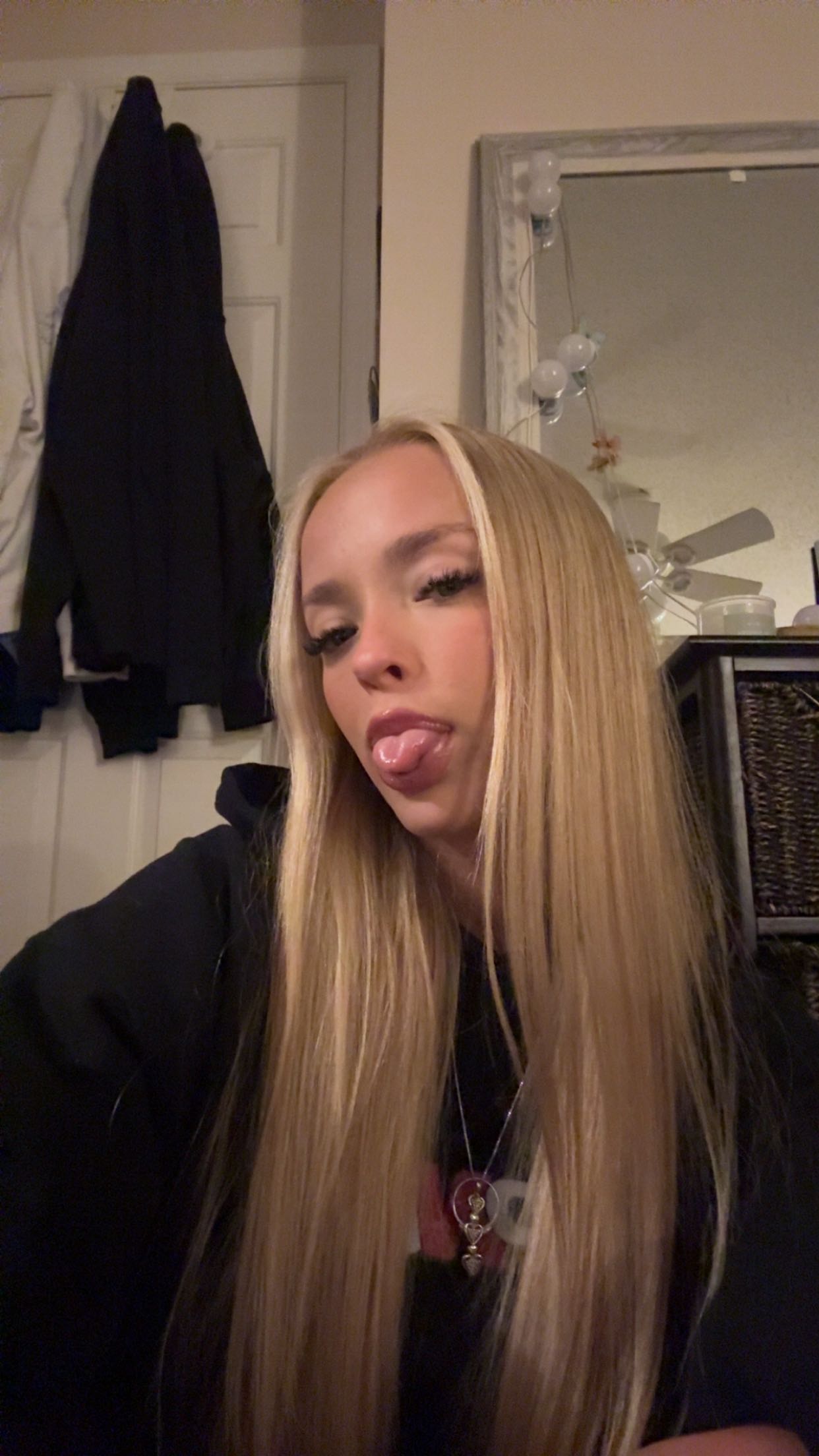 julia.filippo snapchat image archive image