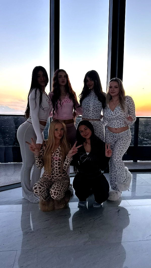 julia.filippo image ~ Altpins