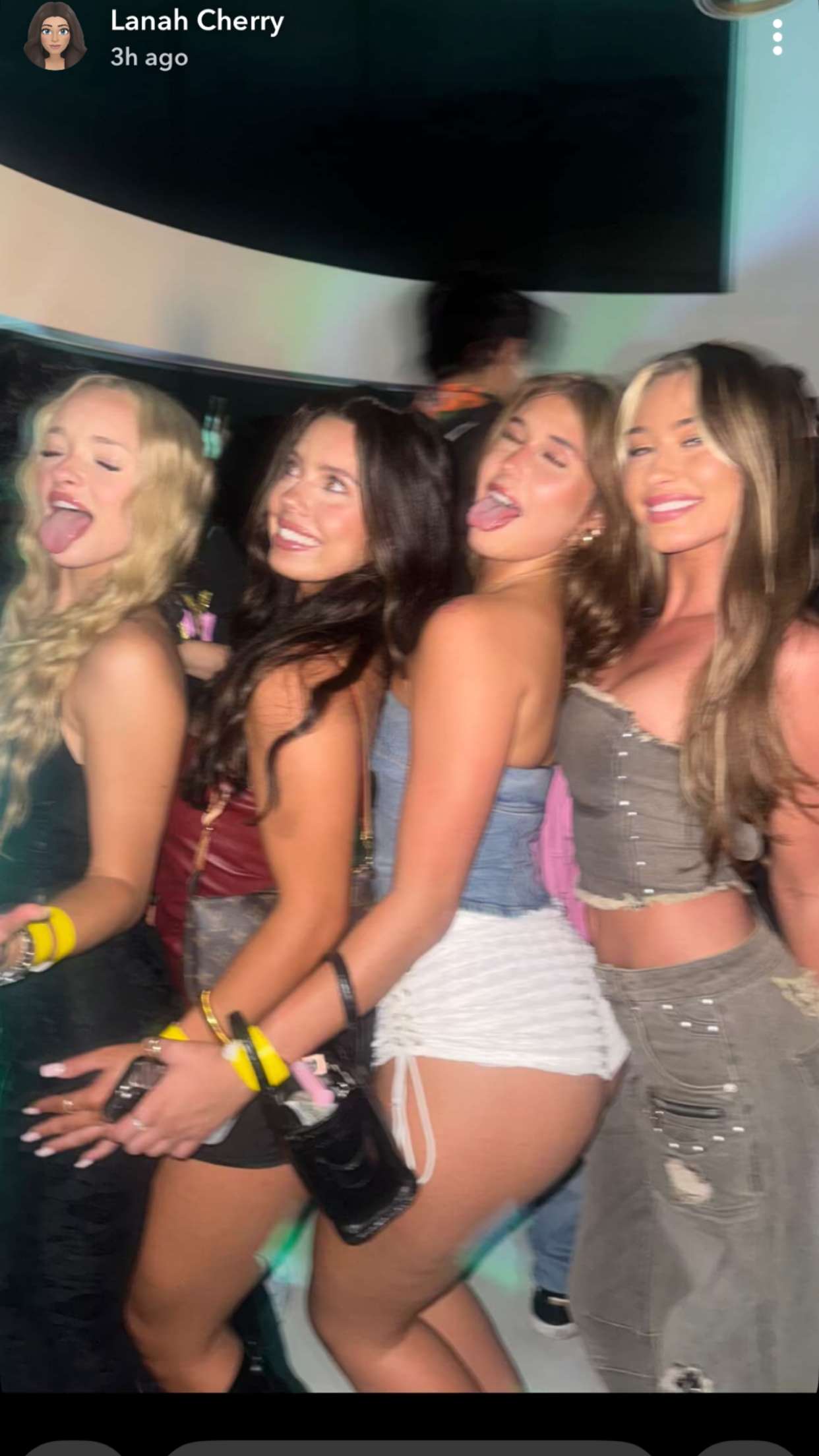 julia.filippo snapchat image archive image