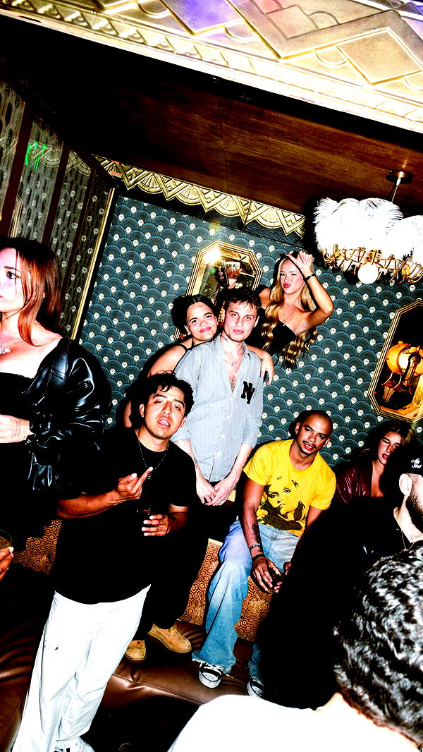 julia.filippo image ~ Altpins