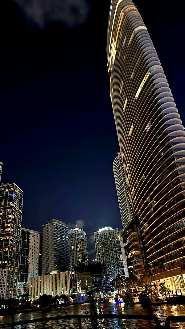 julia.filippo image ~ Altpins