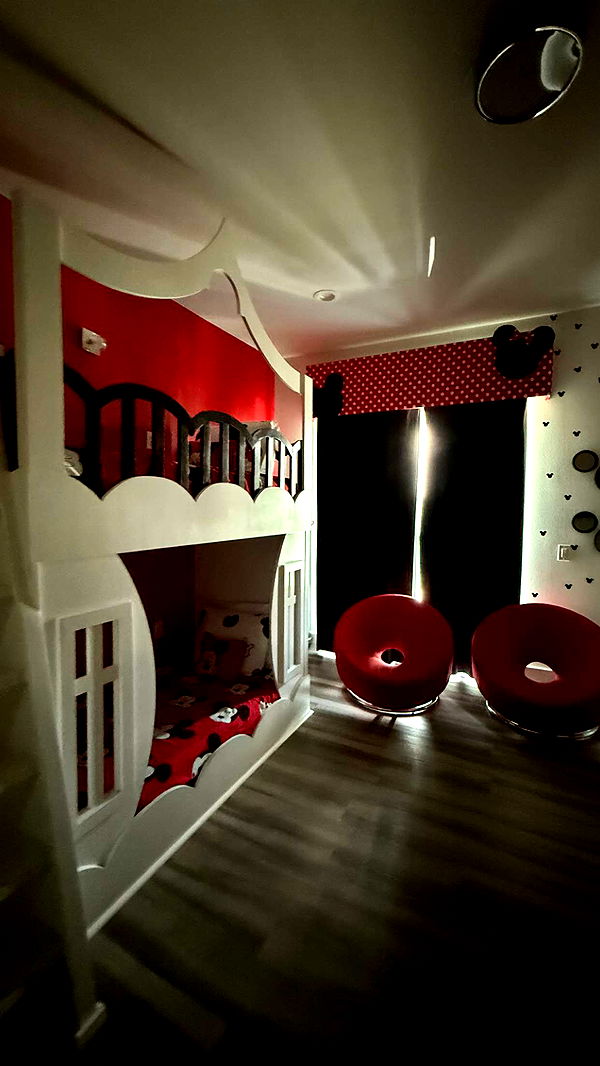 julia.filippo image ~ Altpins