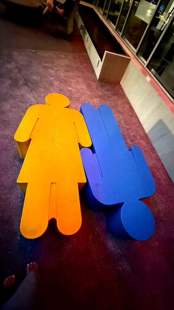 julia.filippo image ~ Altpins