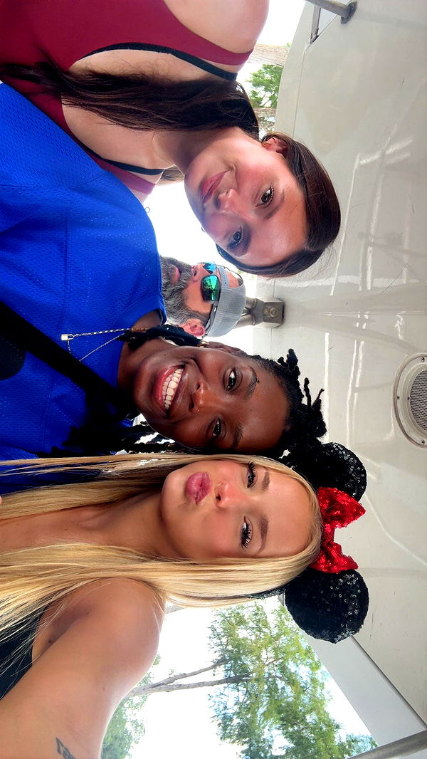 julia.filippo image ~ Altpins