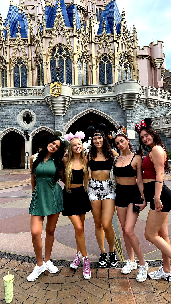 julia.filippo image ~ Altpins