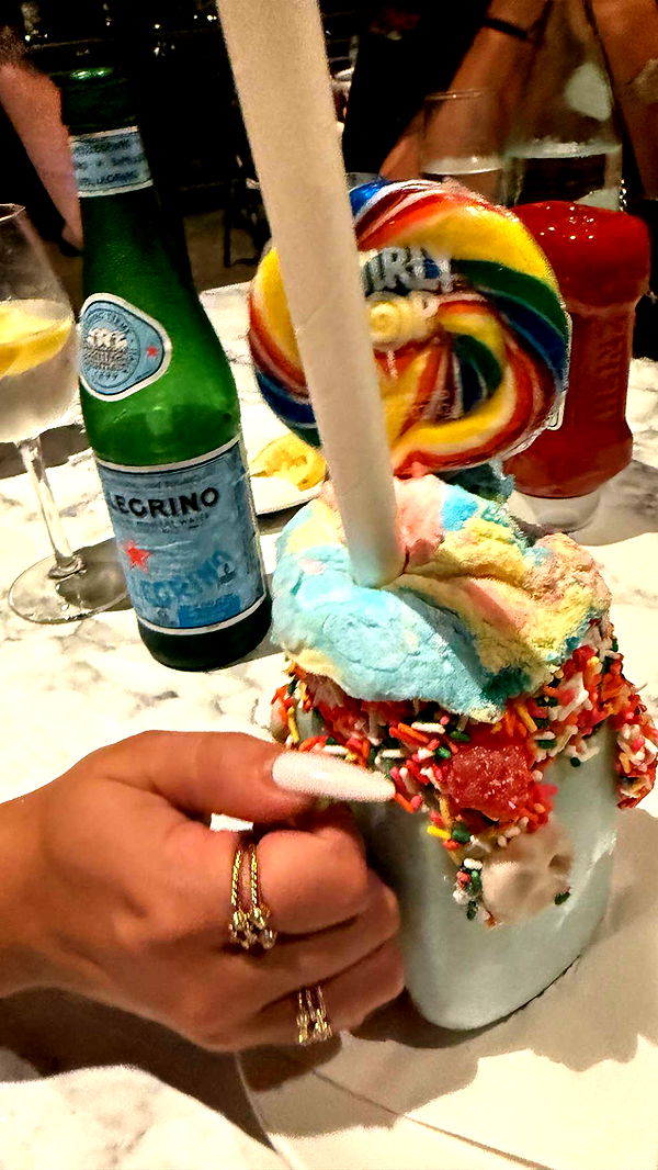 julia.filippo image ~ Altpins