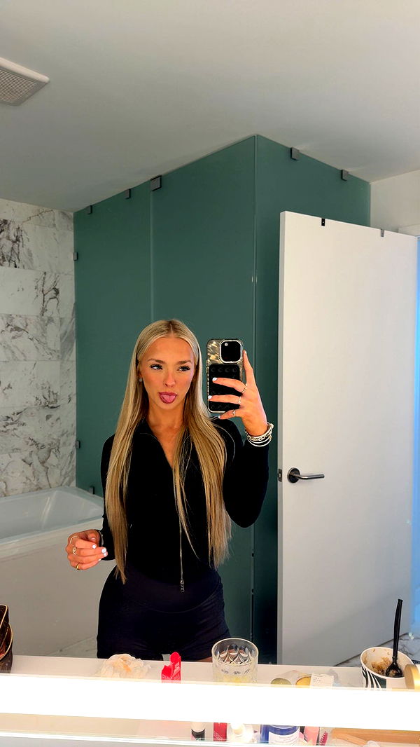 julia.filippo image ~ Altpins