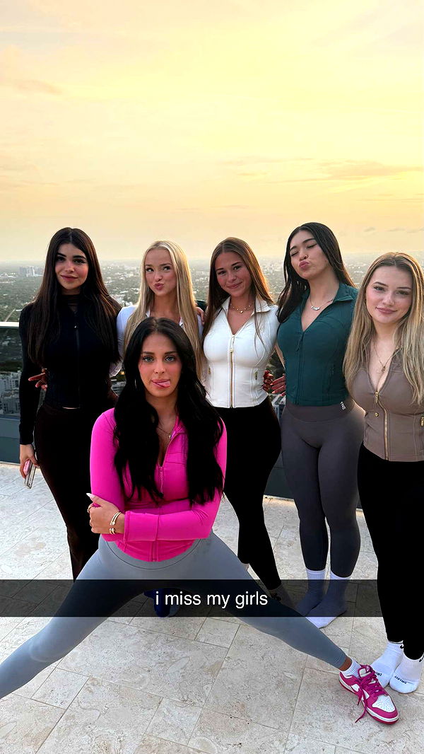 julia.filippo image ~ Altpins