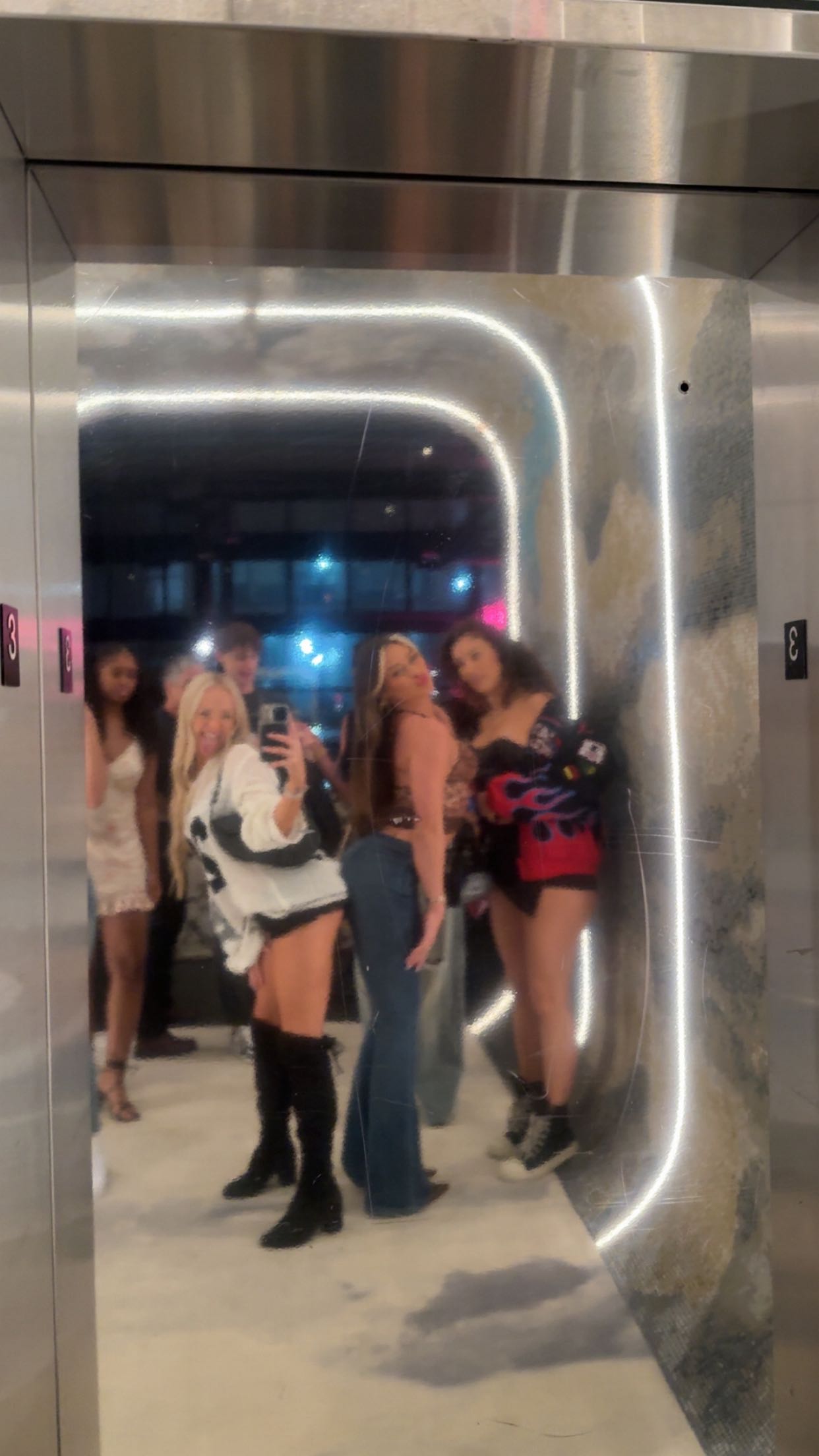 julia.filippo snapchat image archive image