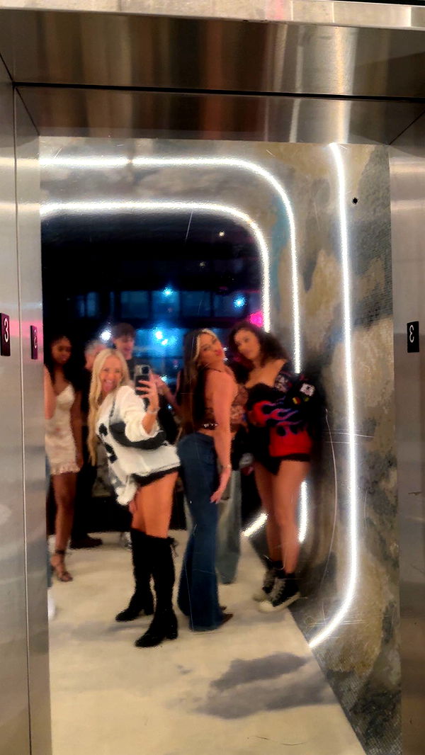 julia.filippo image ~ Altpins