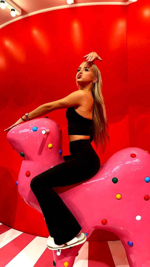 julia.filippo image ~ Altpins