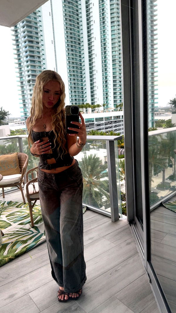 julia.filippo image ~ Altpins