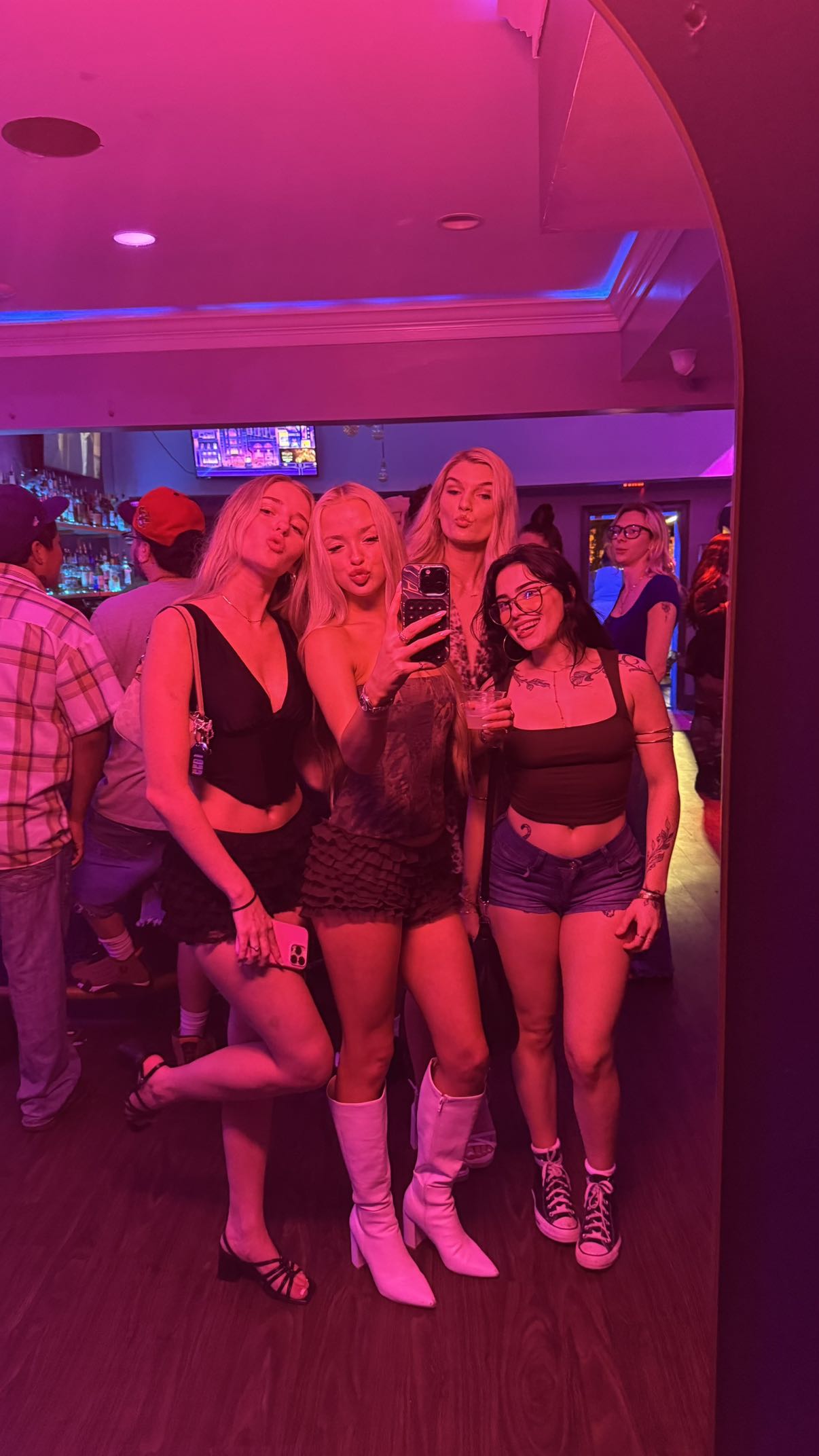 julia.filippo snapchat image archive image