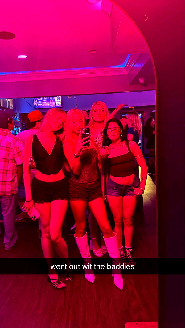 julia.filippo image ~ Altpins