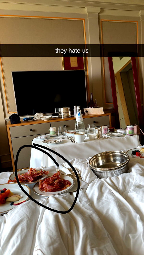 julia.filippo image ~ Altpins