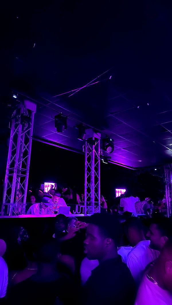 julia.filippo image ~ Altpins