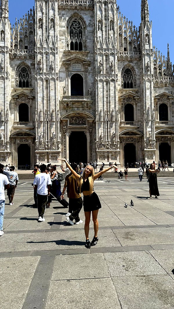 julia.filippo image ~ Altpins