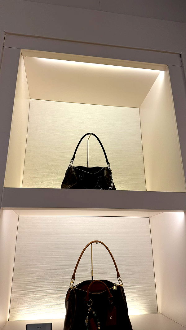 julia.filippo image ~ Altpins