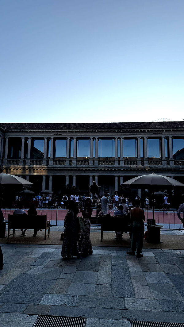 julia.filippo image ~ Altpins