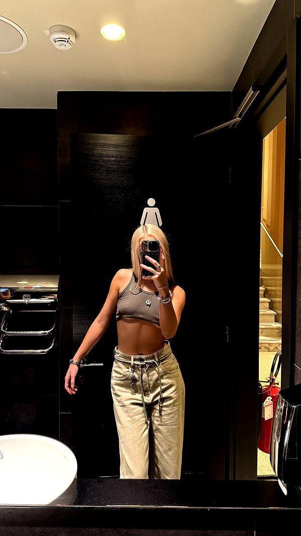 julia.filippo image ~ Altpins