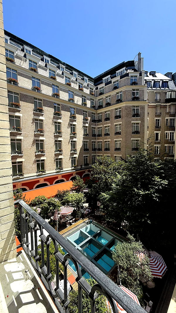 julia.filippo image ~ Altpins