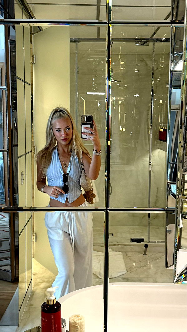 julia.filippo image ~ Altpins